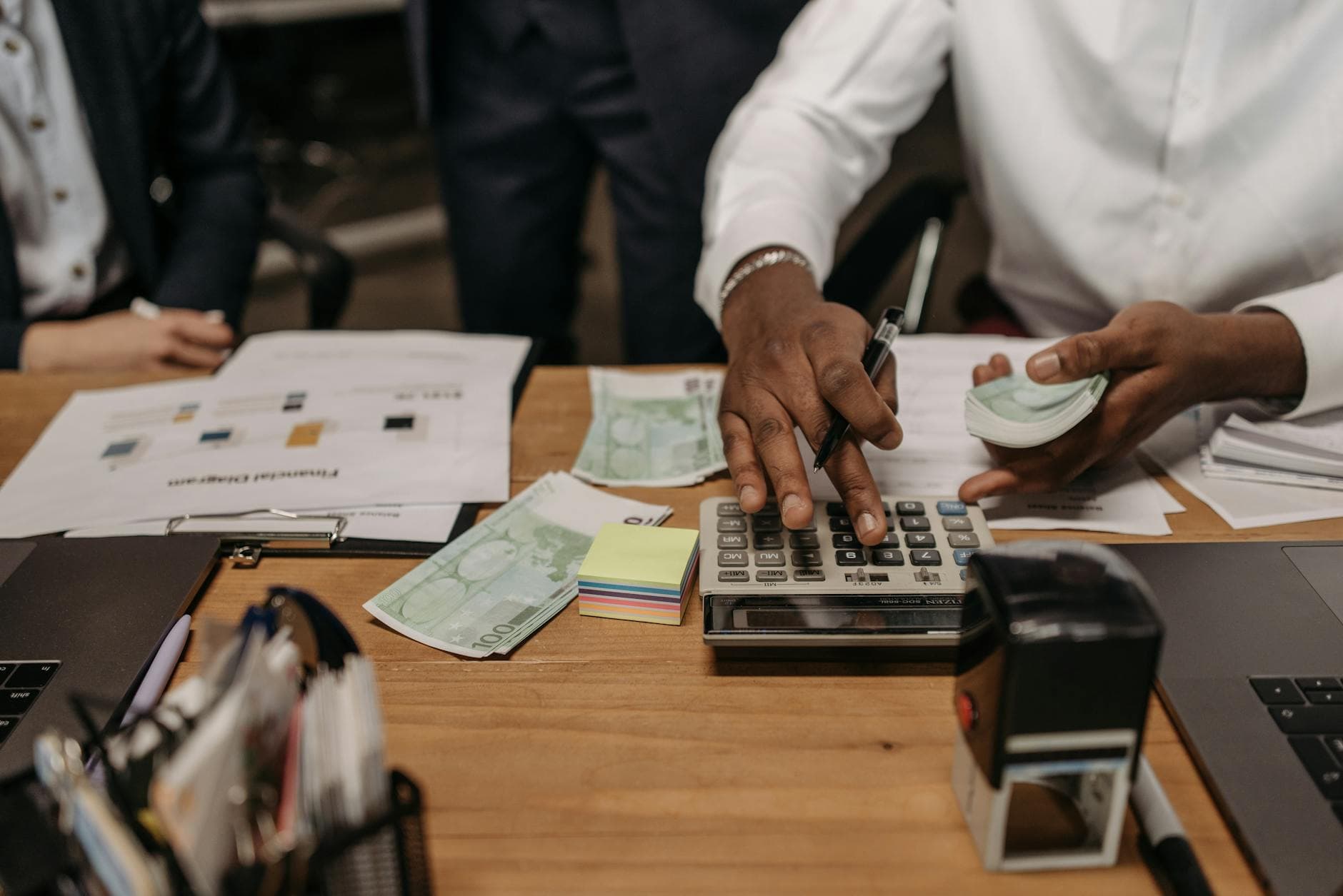 Calculer ses Impôts en Suisse Facilement | DroitAI
