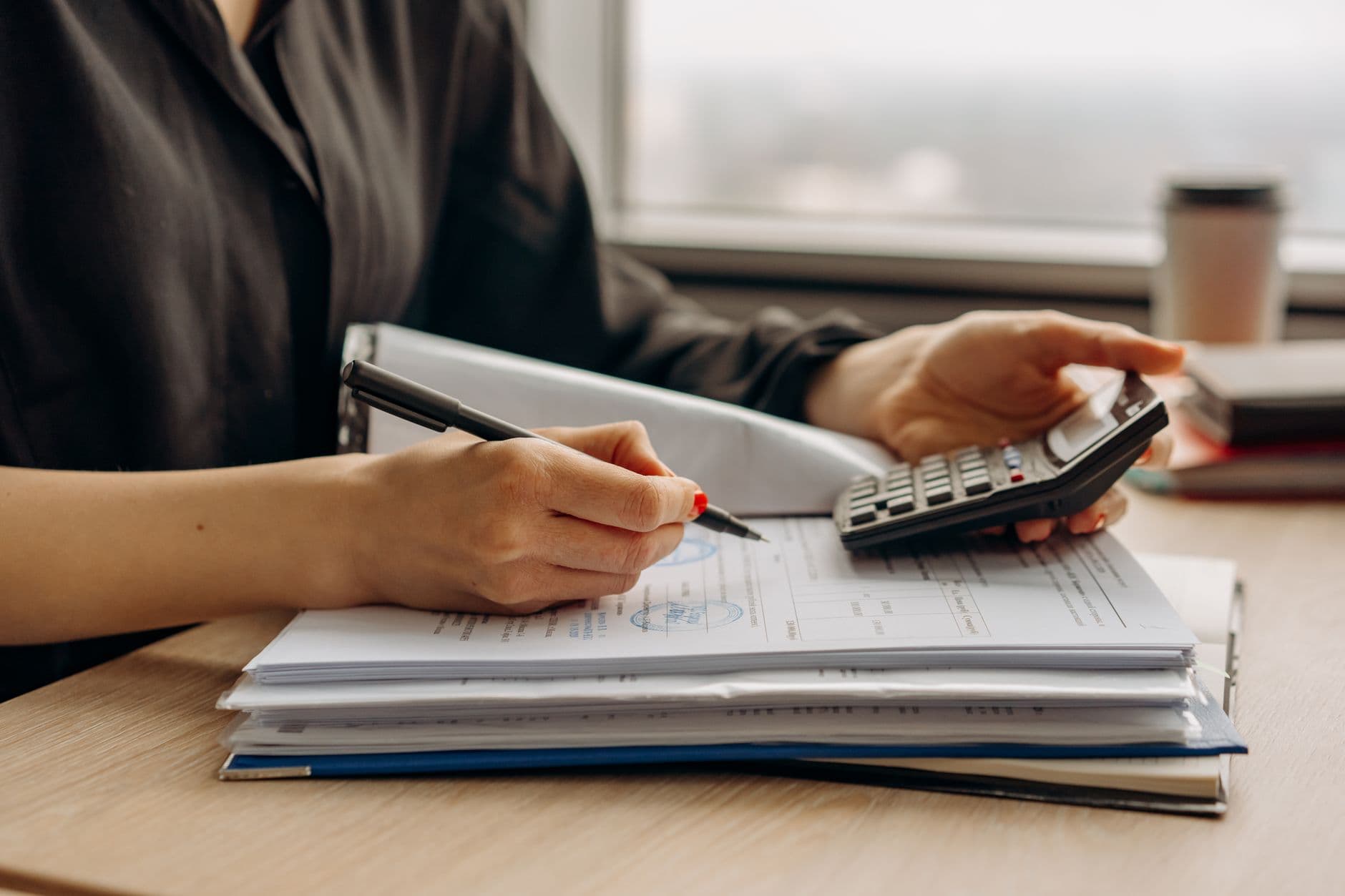 Calcul Indemnité Licenciement Belgique : IA fiable en 2026